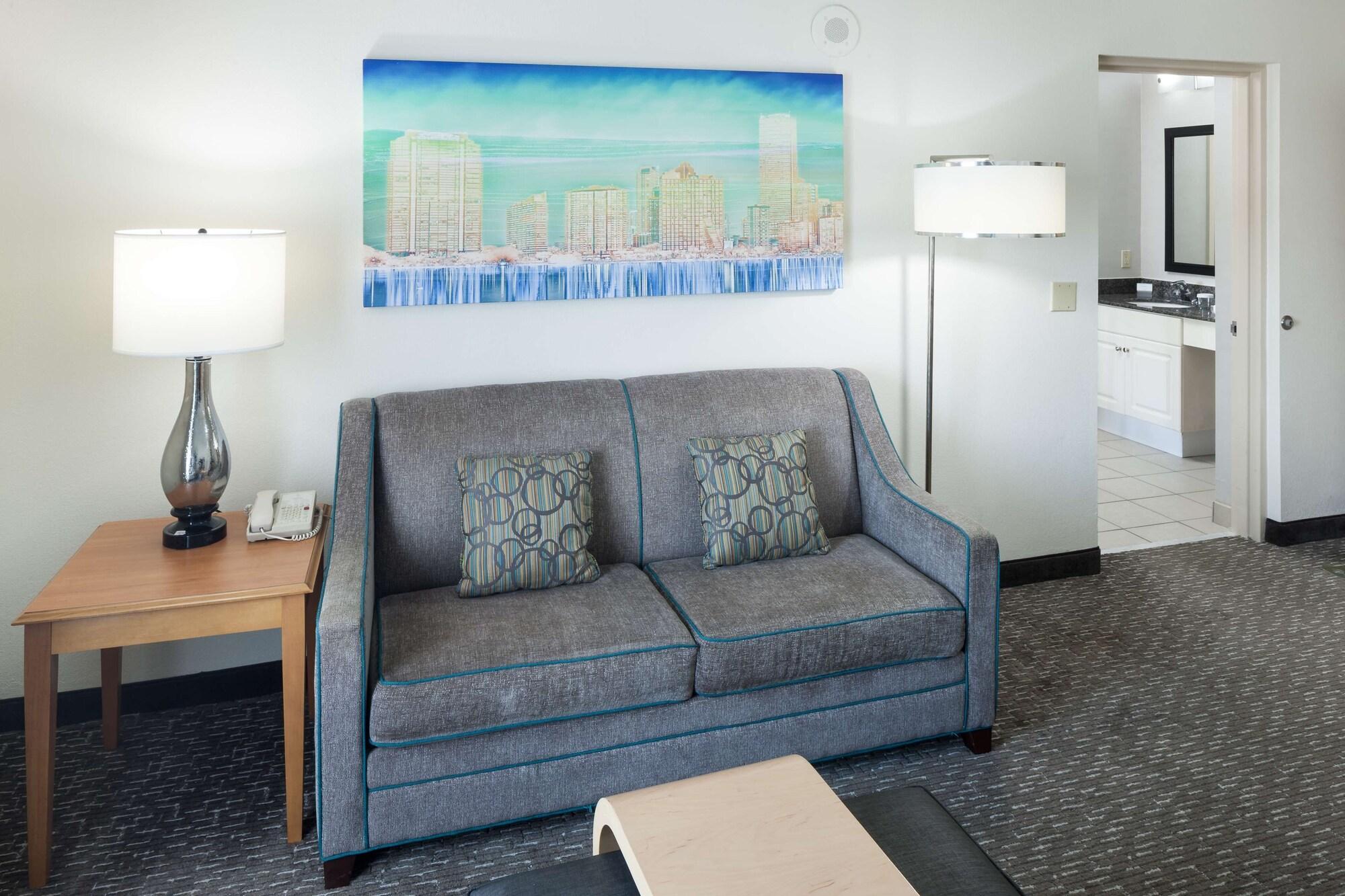 Homewood Suites Miami Airport/Blue Lagoon Ngoại thất bức ảnh