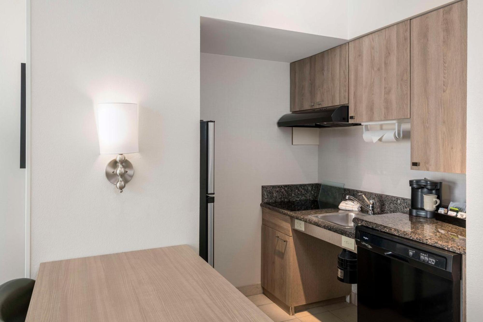 Homewood Suites Miami Airport/Blue Lagoon Ngoại thất bức ảnh